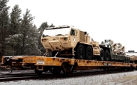 Эшелон с танками Leopard 2A5 и БМП Marder идет в Украину