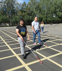 У Вінниці навчають просторовому орієнтуванню бійців, які втратили зір