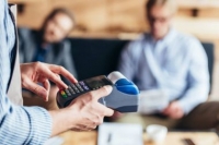 Продаж майна, що знаходиться у податковій заставі, здійснюється на аукціонах
